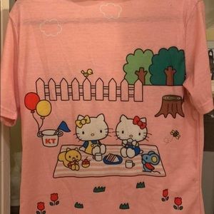Hello Kitty picnic tee